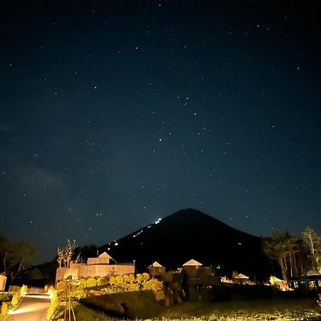 Отель The Sense Fuji Narusawa Экстерьер фото