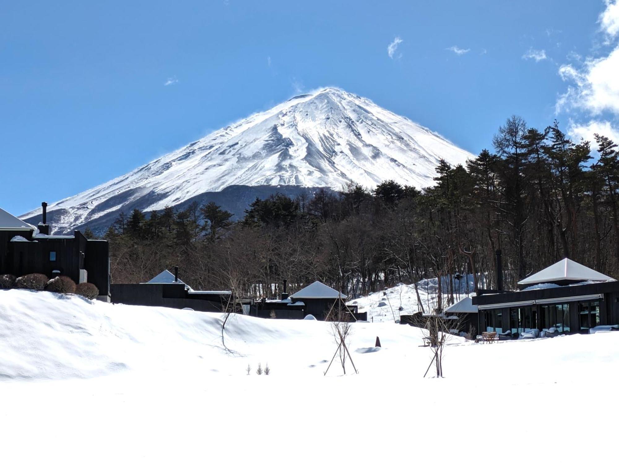 Отель The Sense Fuji Narusawa Экстерьер фото